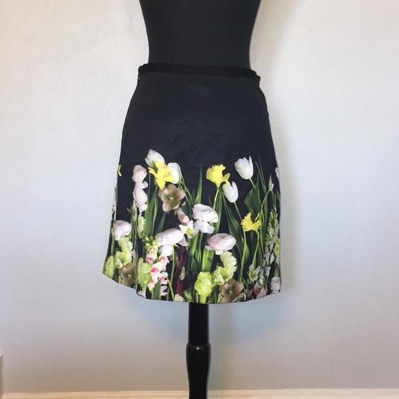 Victoria Beckham for Target Spring Skirt, XS - Picture 2 of 9